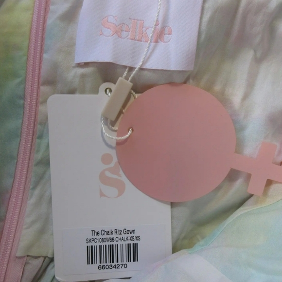 Selkie Chalk Ritz Gown - Picture 9 of 16